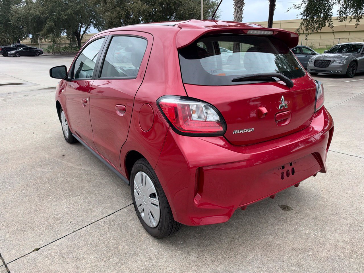 Used 2024 Mitsubishi Mirage ES FWD image 5
