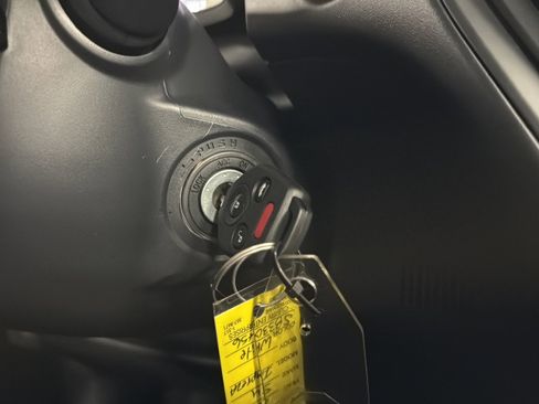 Certified 2025 Subaru Impreza 2.0i image 21