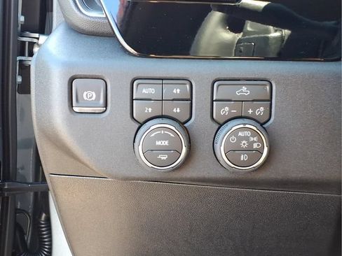 New 2026 Chevrolet Silverado 1500 RST AWD/4WD image 14