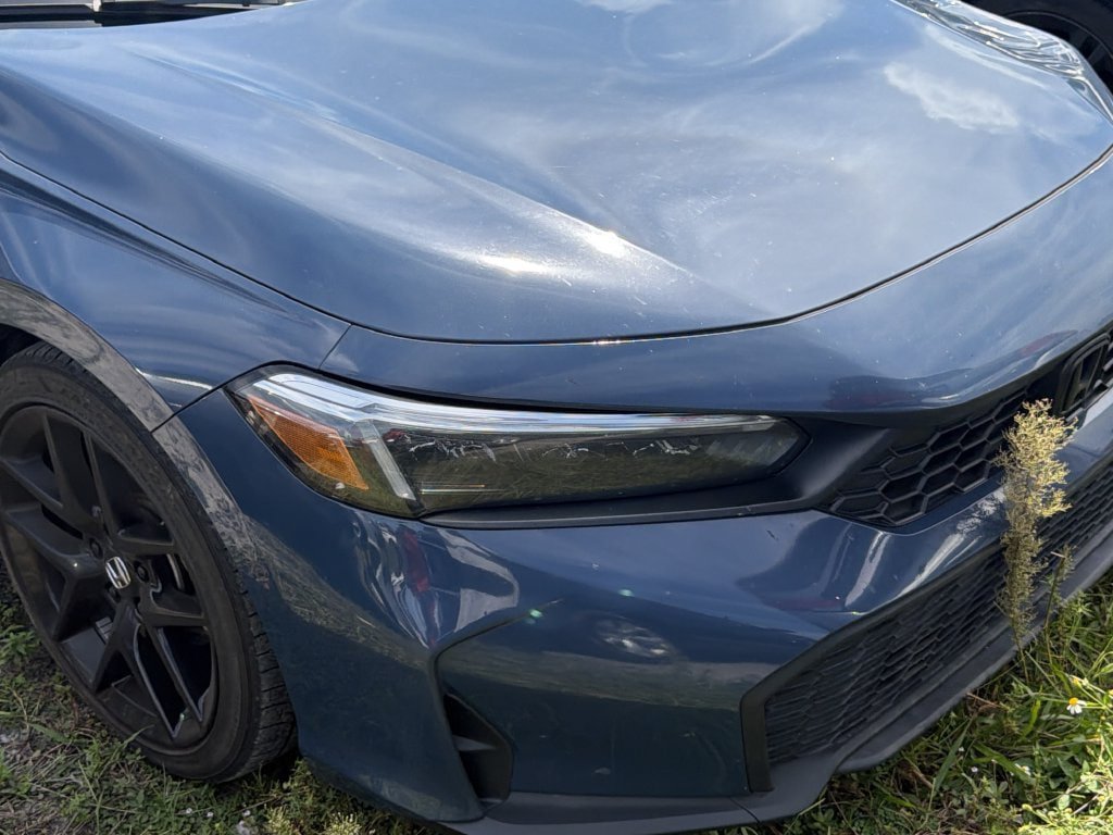 Used 2025 Honda Civic Sport image 2