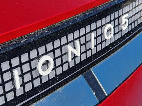 New 2026 Hyundai Ioniq 5 Limited AWD/4WD image 9