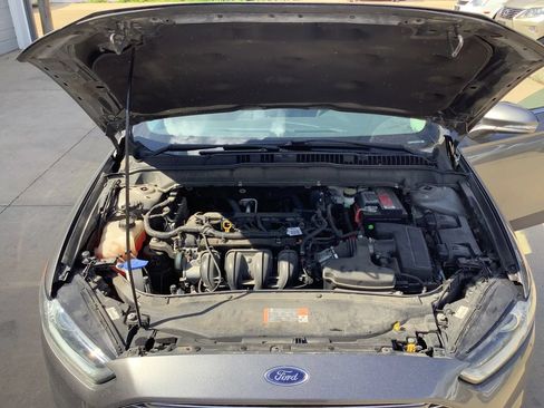 Used 2013 Ford Fusion SE FWD image 28