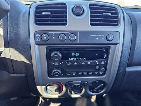 Used 2011 GMC Canyon SLE image 37