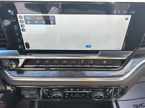 Certified 2024 Chevrolet Silverado 1500 LTZ image 32