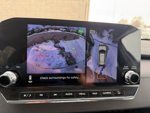 Used 2024 Mitsubishi Outlander SE Black Edition image 26