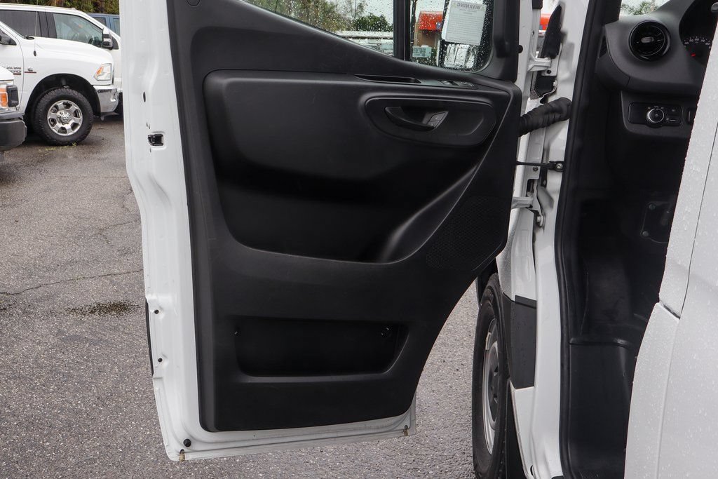 Used 2021 Mercedes-Benz Sprinter 2500 image 18