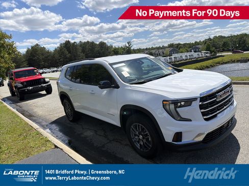 Certified 2025 GMC Acadia Elevation FWD image 1