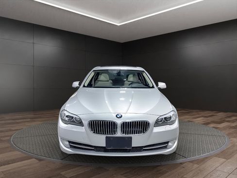 Used 2012 BMW 528i Sedan RWD image 3