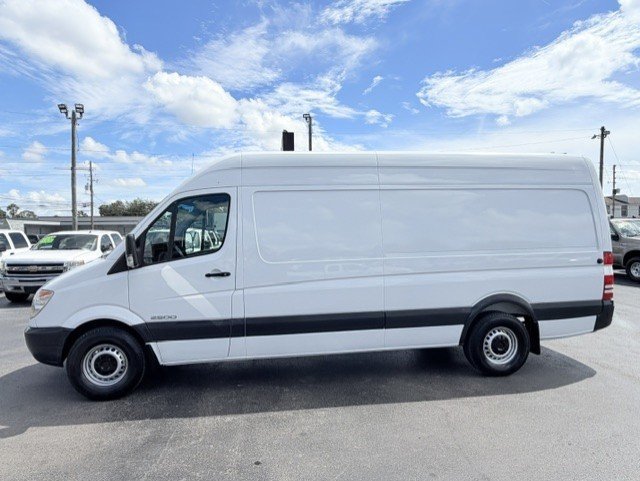 Used 2008 Dodge Sprinter 2500 RWD image 8