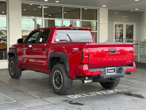 New 2025 Toyota Tacoma TRD Off-Road image 9