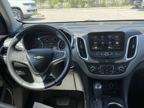 Used 2020 Chevrolet Equinox Premier image 20