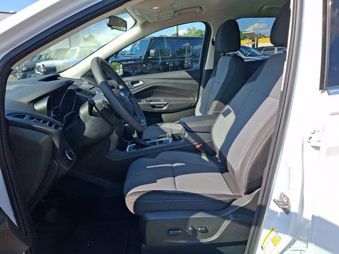 Used 2017 Ford Escape SE AWD/4WD image 24