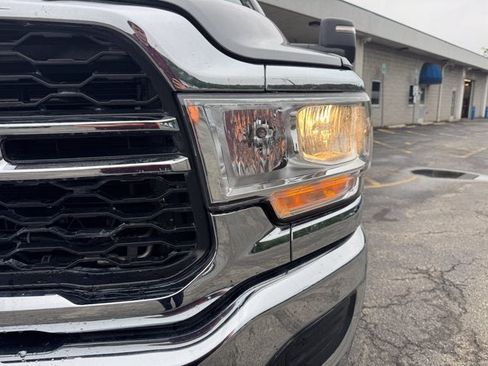 Used 2023 RAM 3500 Tradesman AWD/4WD image 9