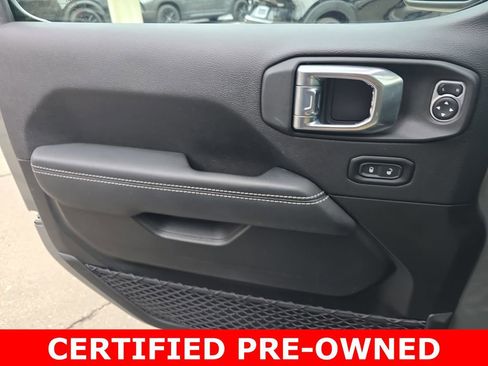 Used 2022 Jeep Wrangler Unlimited Sahara w/ Cold Weather Group image 27