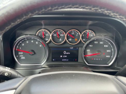 Used 2022 Chevrolet Silverado 1500 LT w/ Convenience Package II image 13