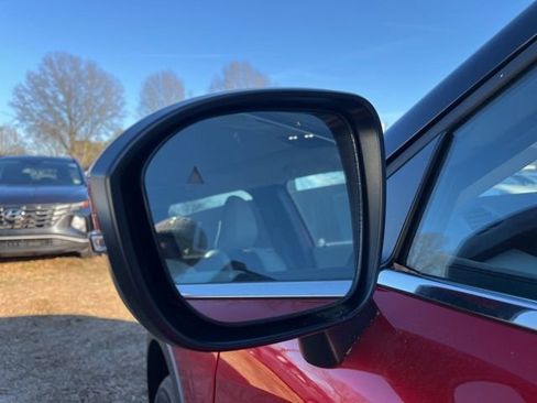 New 2025 Mitsubishi Outlander SE image 7