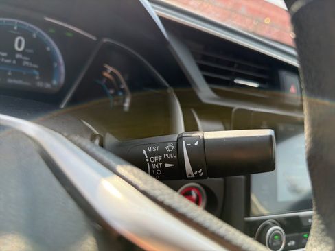 Used 2017 Honda Civic EX image 31