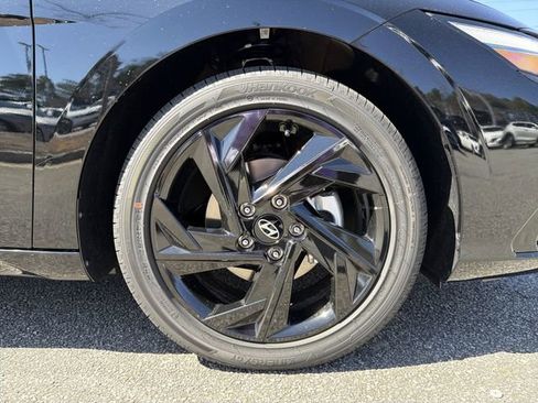 New 2026 Hyundai Elantra SEL Sport image 12