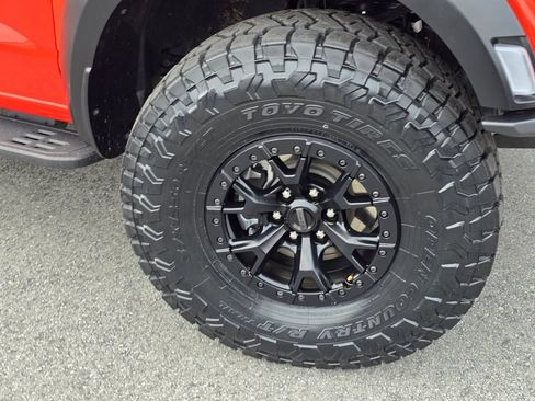 Used 2023 Ford F150 Raptor w/ Equipment Group 802A Raptor R AWD/4WD image 30