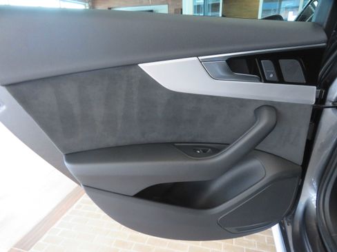 Used 2020 Audi S4 Premium w/ Convenience Package image 17