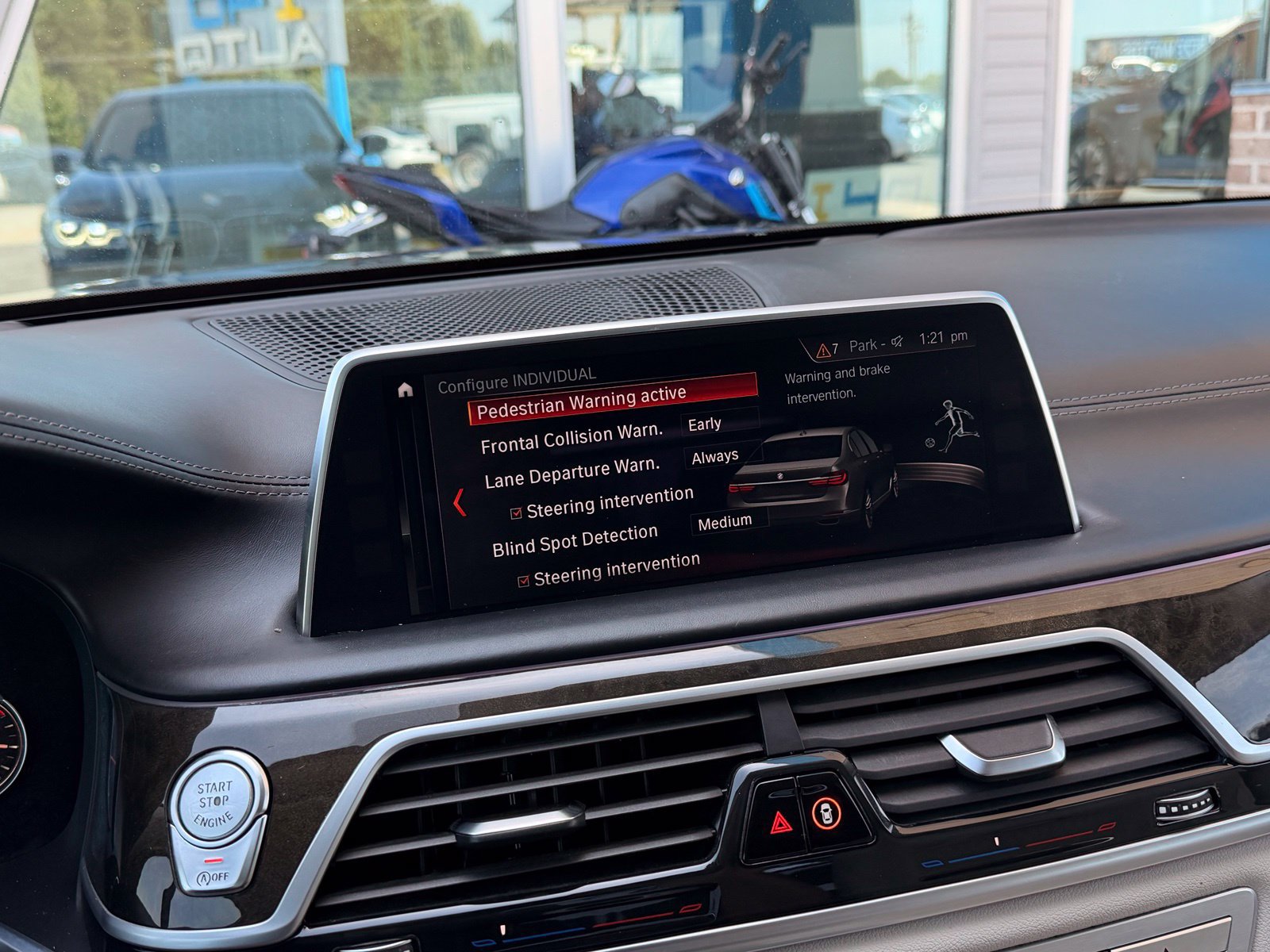 Used 2018 BMW 750i xDrive AWD/4WD image 54