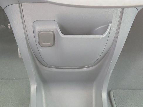 Certified 2017 Chevrolet Bolt Premier w/ Driver Confidence II Package image 14