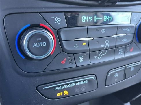 Used 2017 Ford Escape Titanium image 36