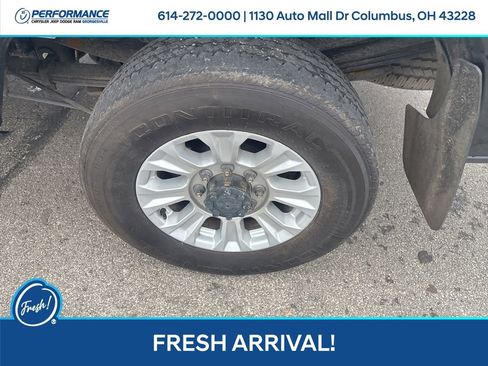 Used 2022 Ford F350 XLT w/ XLT Value Package image 11