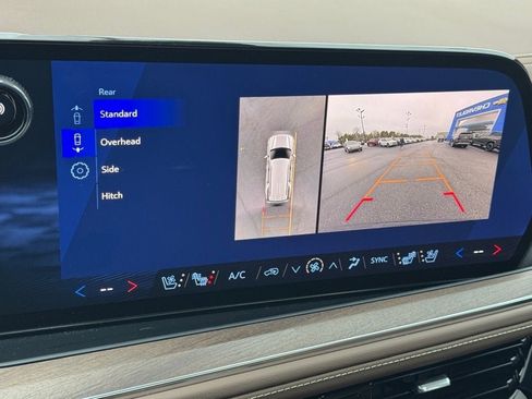 Used 2026 Chevrolet Tahoe High Country image 25