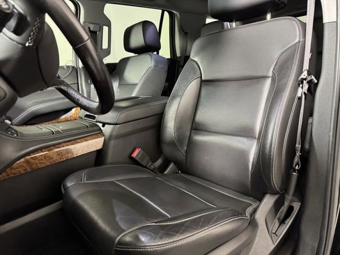 Used 2020 Chevrolet Tahoe Premier image 14