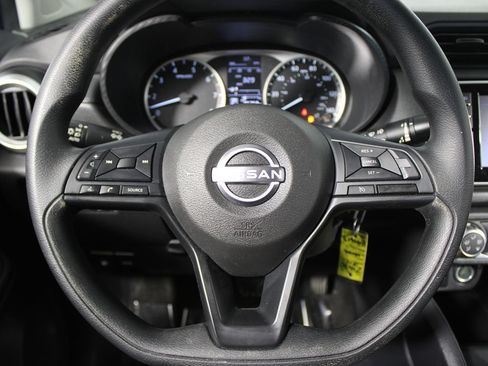 Used 2024 Nissan Versa S w/ Trunk Package FWD image 21