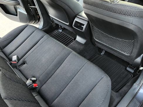 Used 2011 Subaru Outback 2.5i Premium w/ All-Weather Pkg image 39