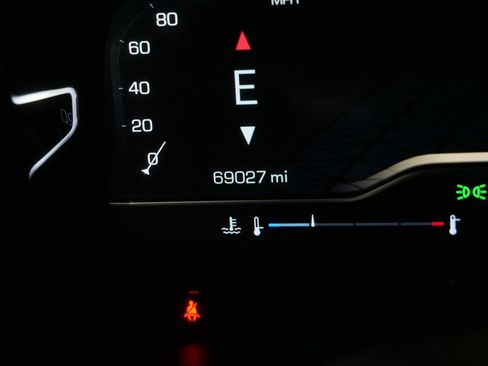 Used 2023 GMC Yukon Denali Ultimate image 37