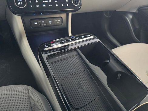 New 2026 Hyundai Tucson Limited image 28