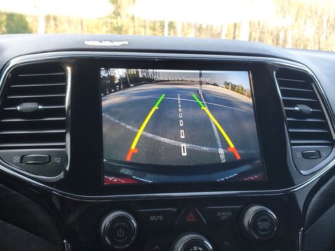 Used 2022 Jeep Grand Cherokee Laredo X image 27