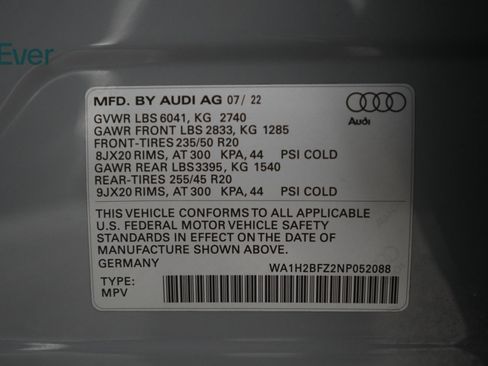 Used 2022 Audi Q4 e-tron Premium Plus image 26