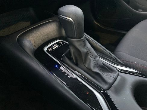 Certified 2025 Toyota Corolla SE image 24