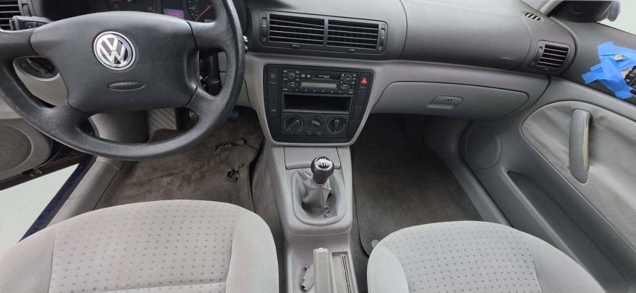 Used 2000 Volkswagen Passat GLS FWD image 9