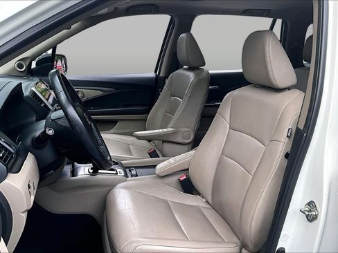 Used 2017 Honda Pilot EX-L image 8
