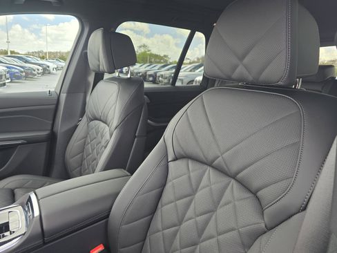 New 2026 BMW X5 xDrive40i w/ M Sport Package image 17