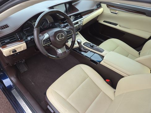 Used 2016 Lexus ES 350 image 11