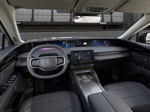New 2026 Lincoln Nautilus Premier AWD/4WD image 53