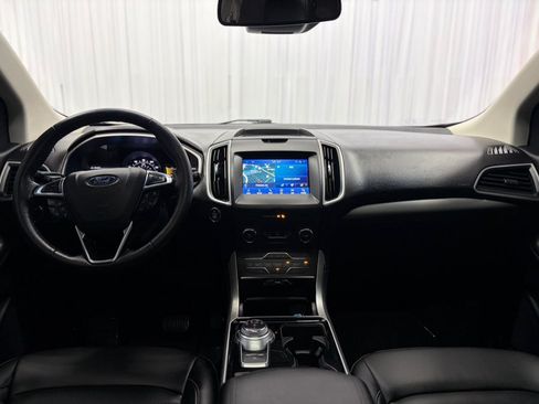 Used 2020 Ford Edge SEL w/ Convenience Package AWD/4WD image 9
