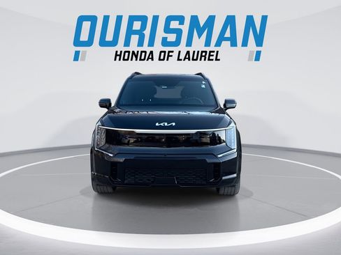 Used 2024 Kia EV9 GT-Line image 3