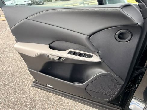 Used 2024 Lexus RX 350 w/ Convenience Package image 21