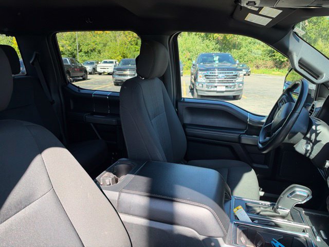 Used 2018 Ford F150 XLT w/ Equipment Group 302A Luxury AWD/4WD image 10