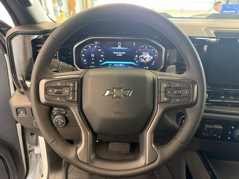 New 2026 Chevrolet Silverado 1500 ZR2 AWD/4WD image 17