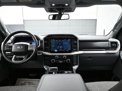 Used 2023 Ford F150 Lightning XLT image 25