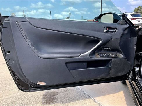 Used 2011 Lexus IS 350C w/ Luxury Pkg RWD image 21