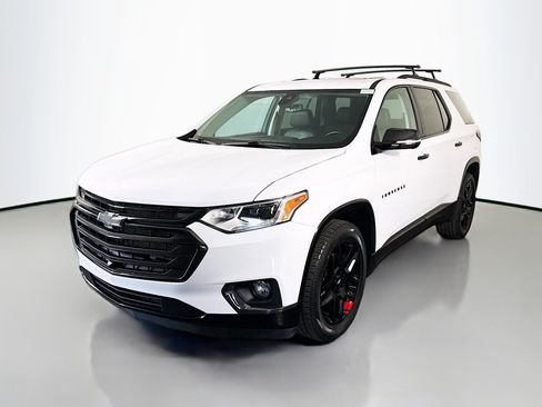 Used 2020 Chevrolet Traverse Premier w/ Redline Edition AWD/4WD image 4